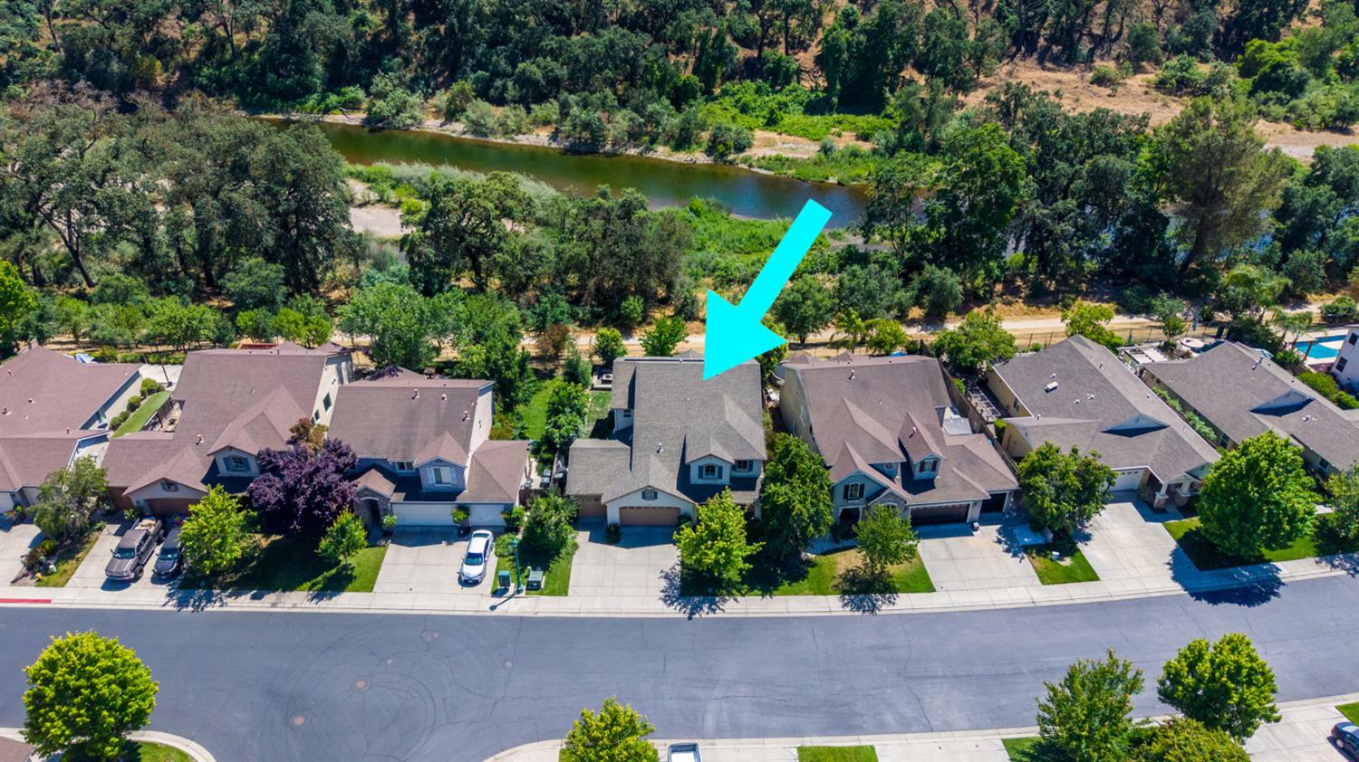 13316 Rivercrest Dr, Waterford, CA 95386