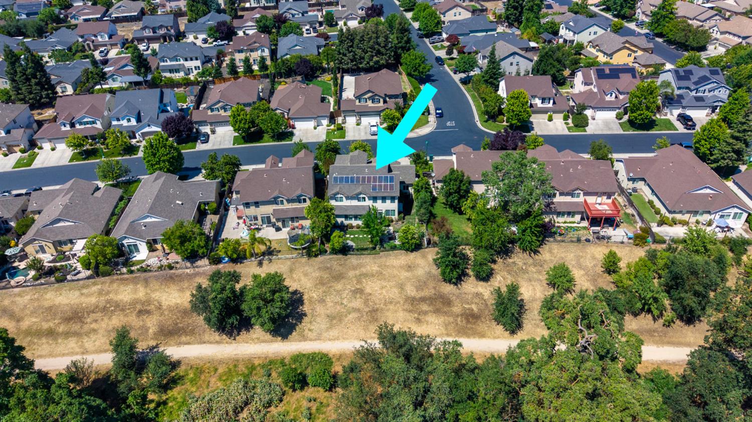 13316 Rivercrest Dr, Waterford, CA 95386