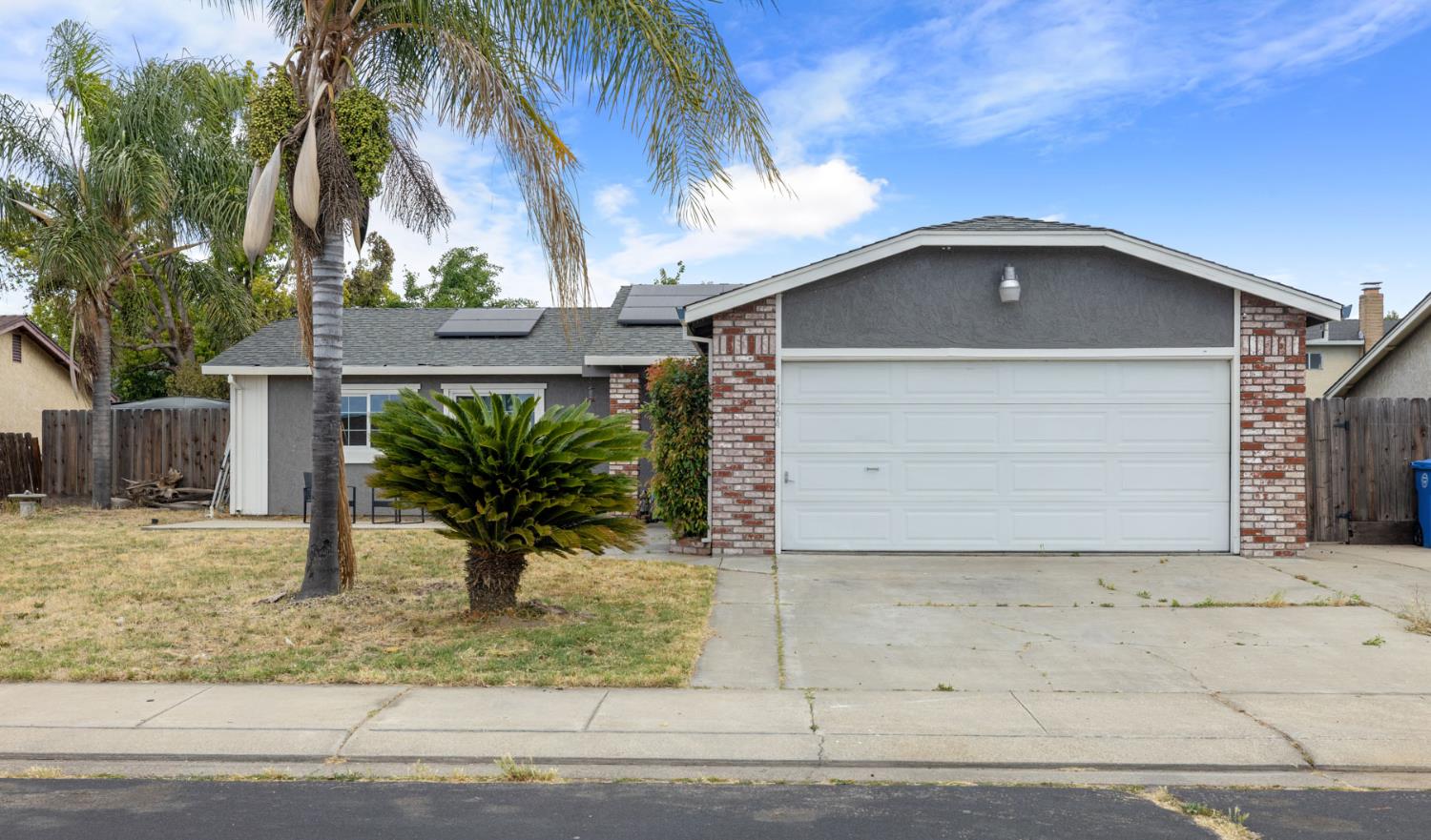 1464 Cavalier Pl, Manteca, CA 95336