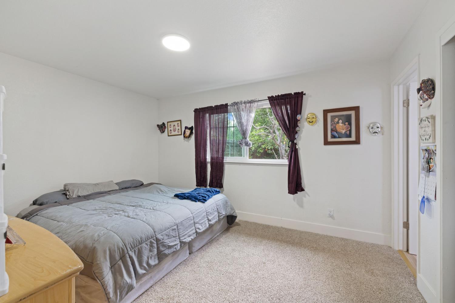 1464 Cavalier Pl, Manteca, CA 95336