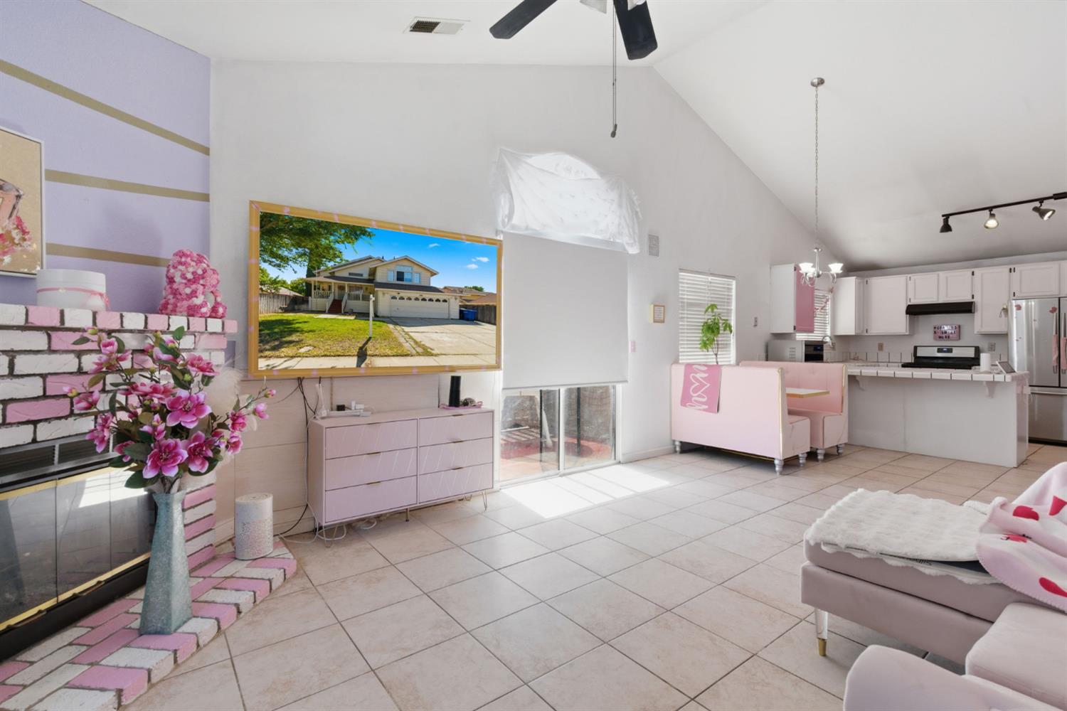 1808 Coventry Garden, Modesto, CA 95358