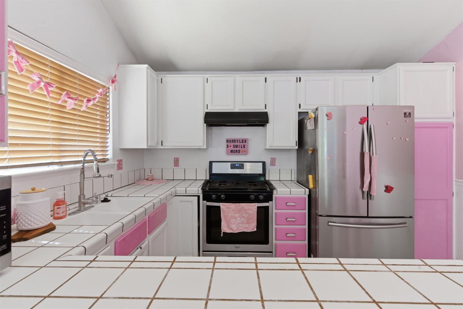 1808 Coventry Garden, Modesto, CA 95358