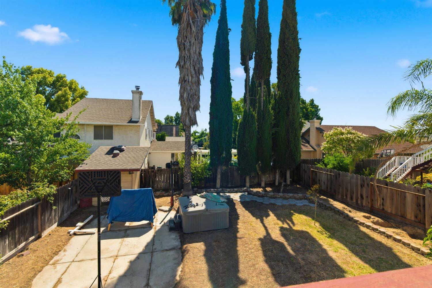 1808 Coventry Garden, Modesto, CA 95358