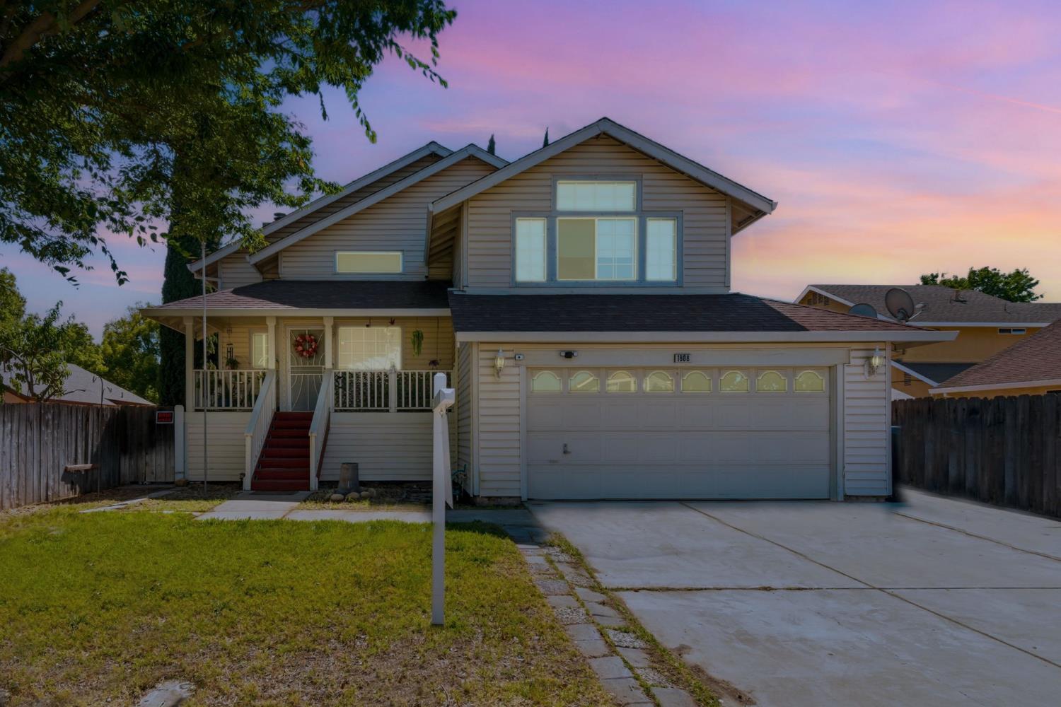1808 Coventry Garden, Modesto, CA 95358