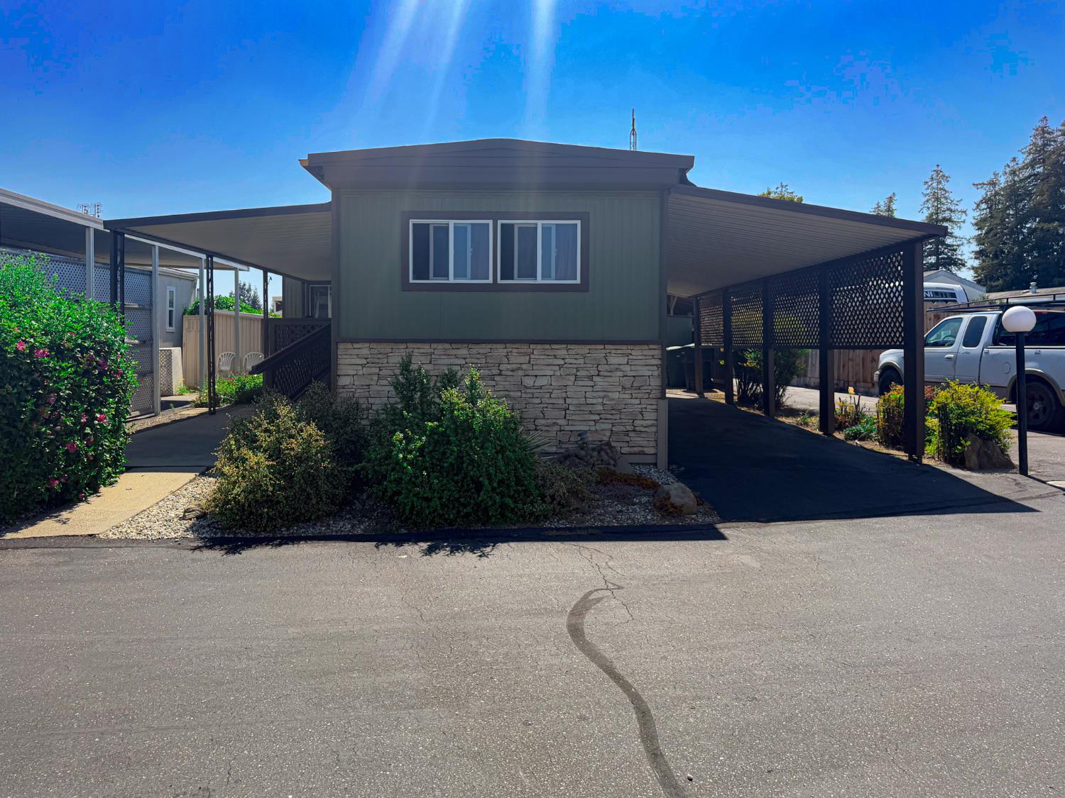 2107 Patterson Rd #31, Riverbank, CA 95367