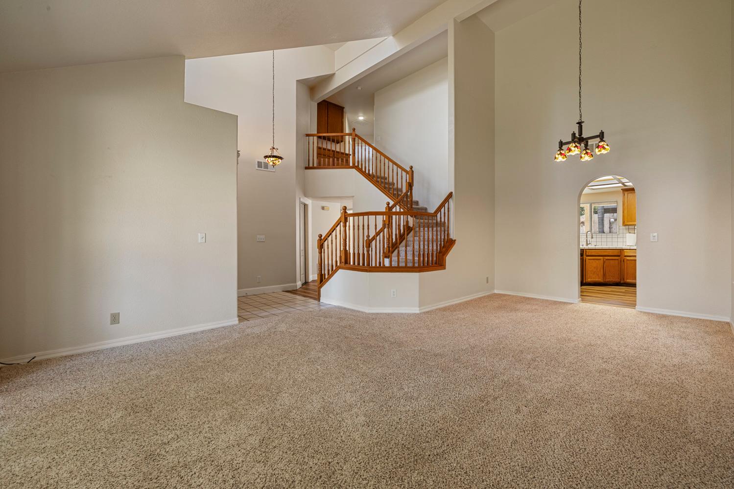 257 Reardon St, Oakdale, CA 95361