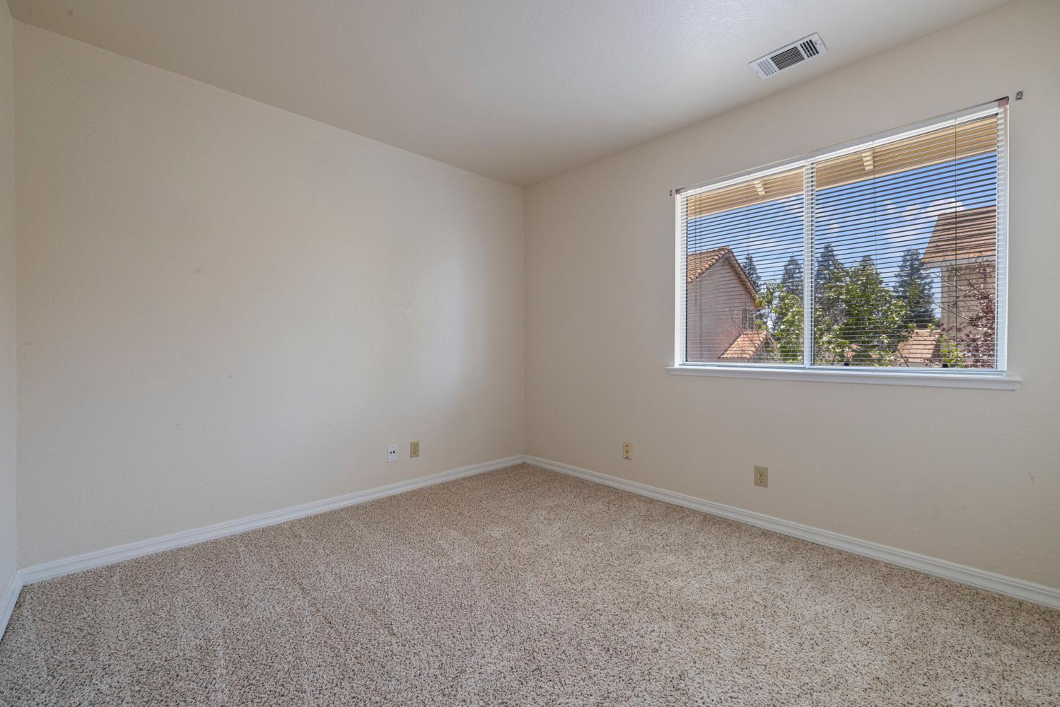 257 Reardon St, Oakdale, CA 95361