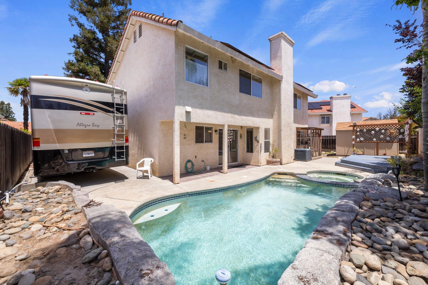257 Reardon St, Oakdale, CA 95361