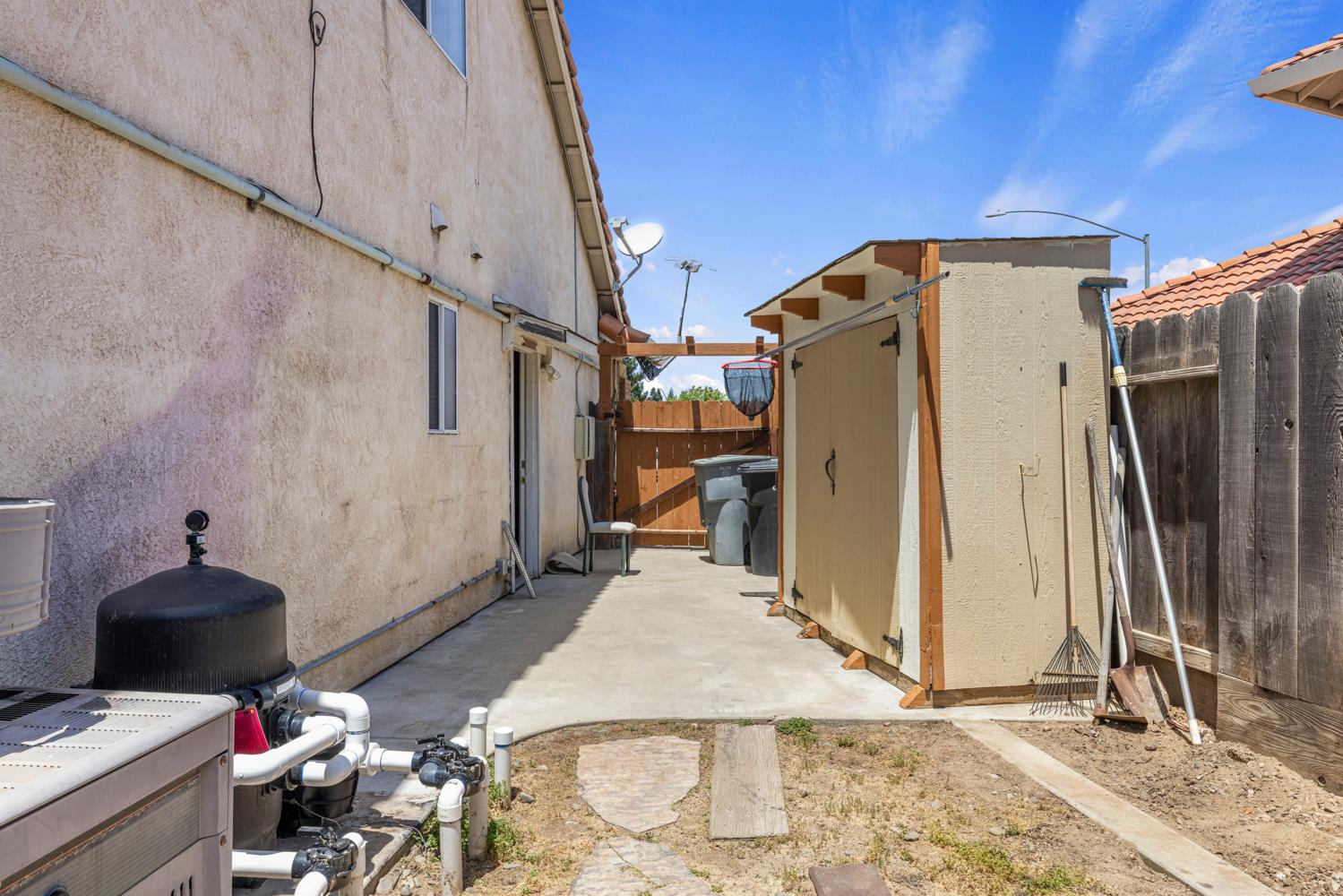 257 Reardon St, Oakdale, CA 95361