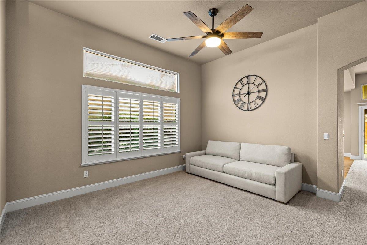 1672 Moonbeam Way, Turlock, CA 95382