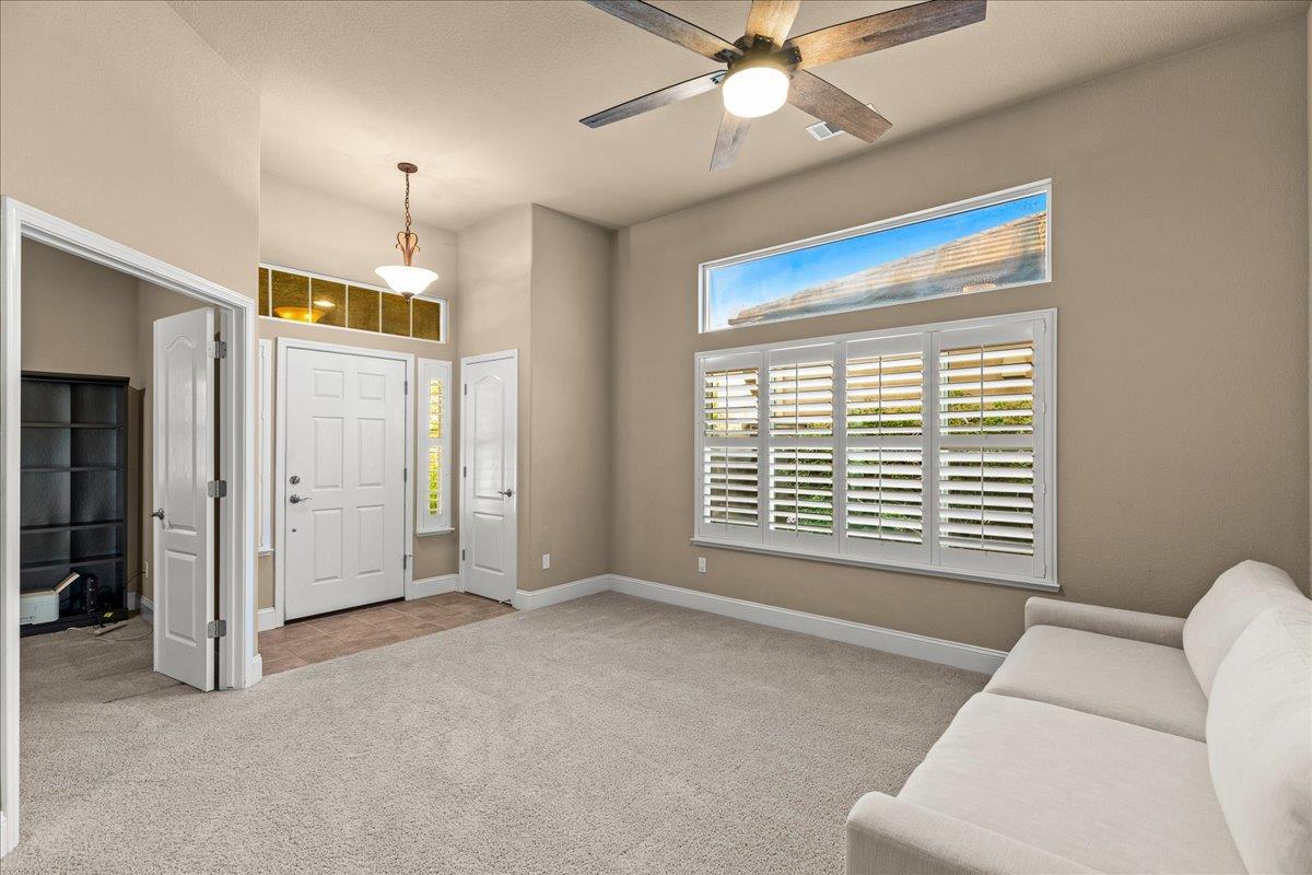 1672 Moonbeam Way, Turlock, CA 95382