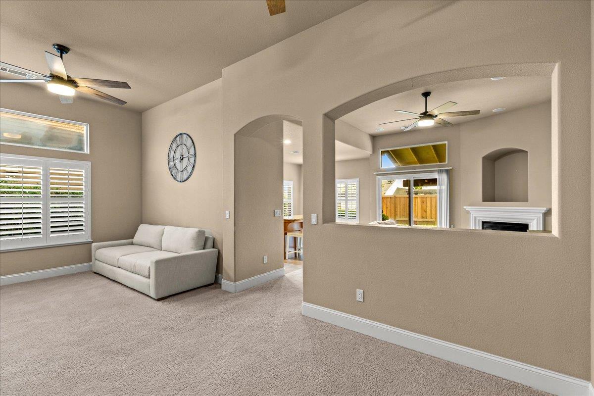 1672 Moonbeam Way, Turlock, CA 95382