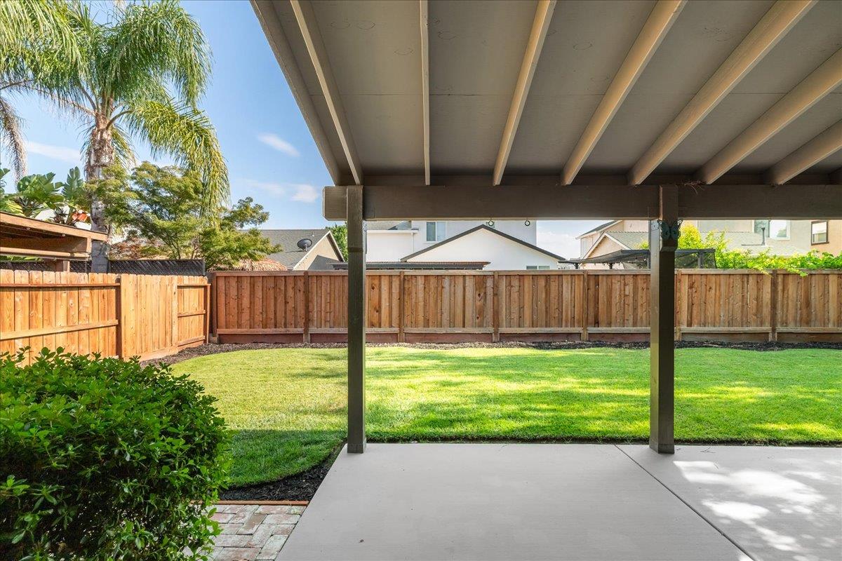 1672 Moonbeam Way, Turlock, CA 95382