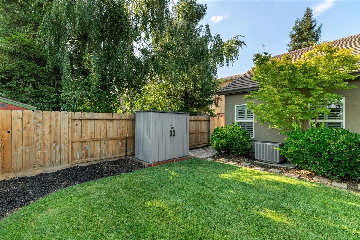 1672 Moonbeam Way, Turlock, CA 95382