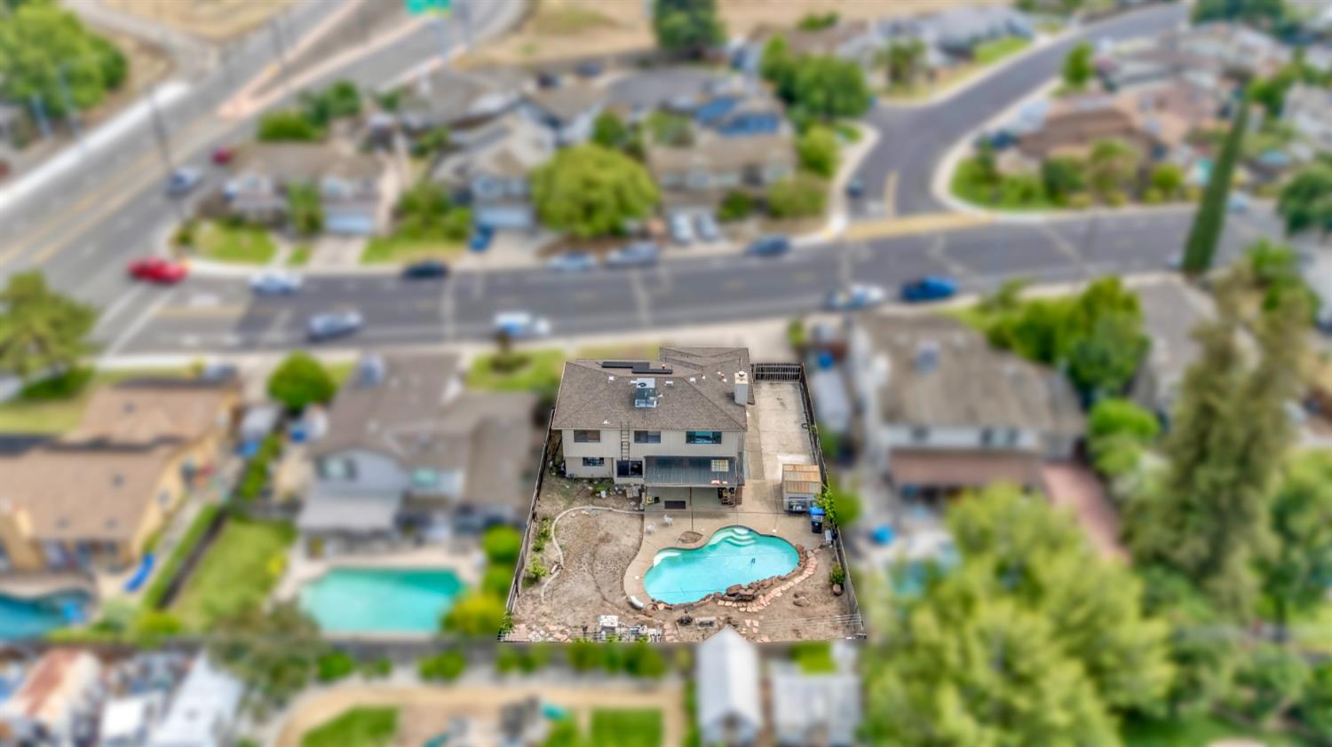 1235 Daniels St, Manteca, CA 95337