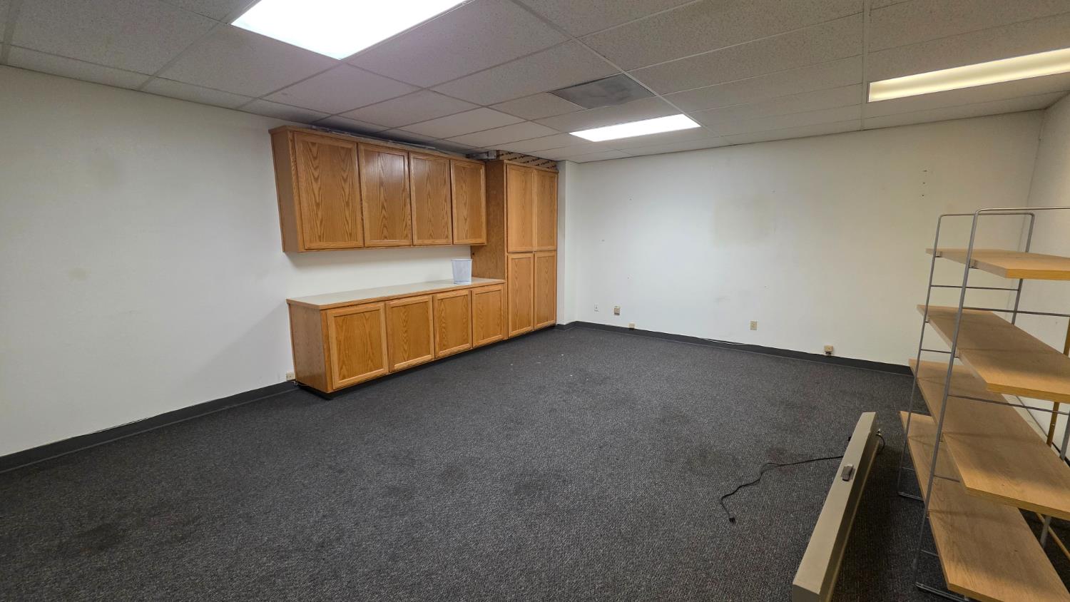 1103 14th St, Modesto, CA 95354