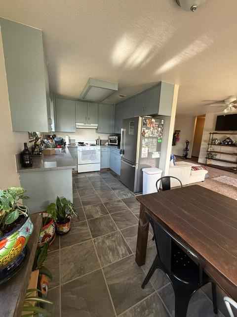 867 I St, Hickman, CA 95323