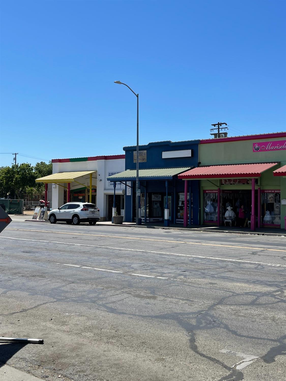 107 E YOSEMITE Ave, Madera, CA 93638