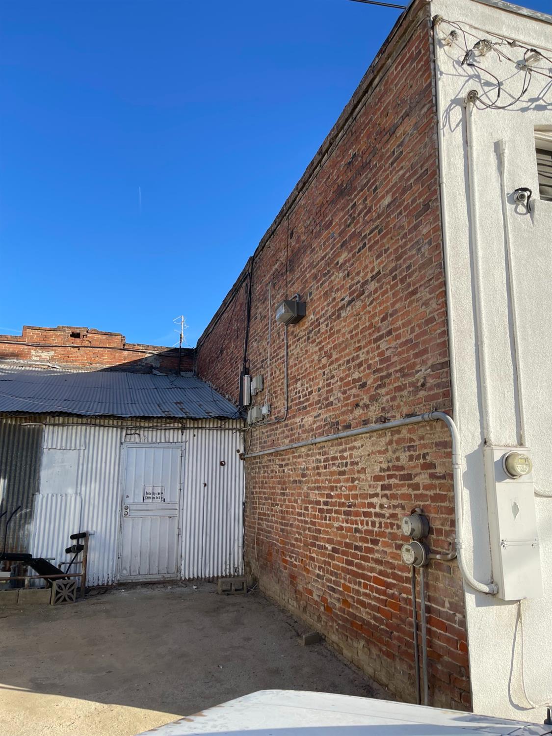 107 E YOSEMITE Ave, Madera, CA 93638
