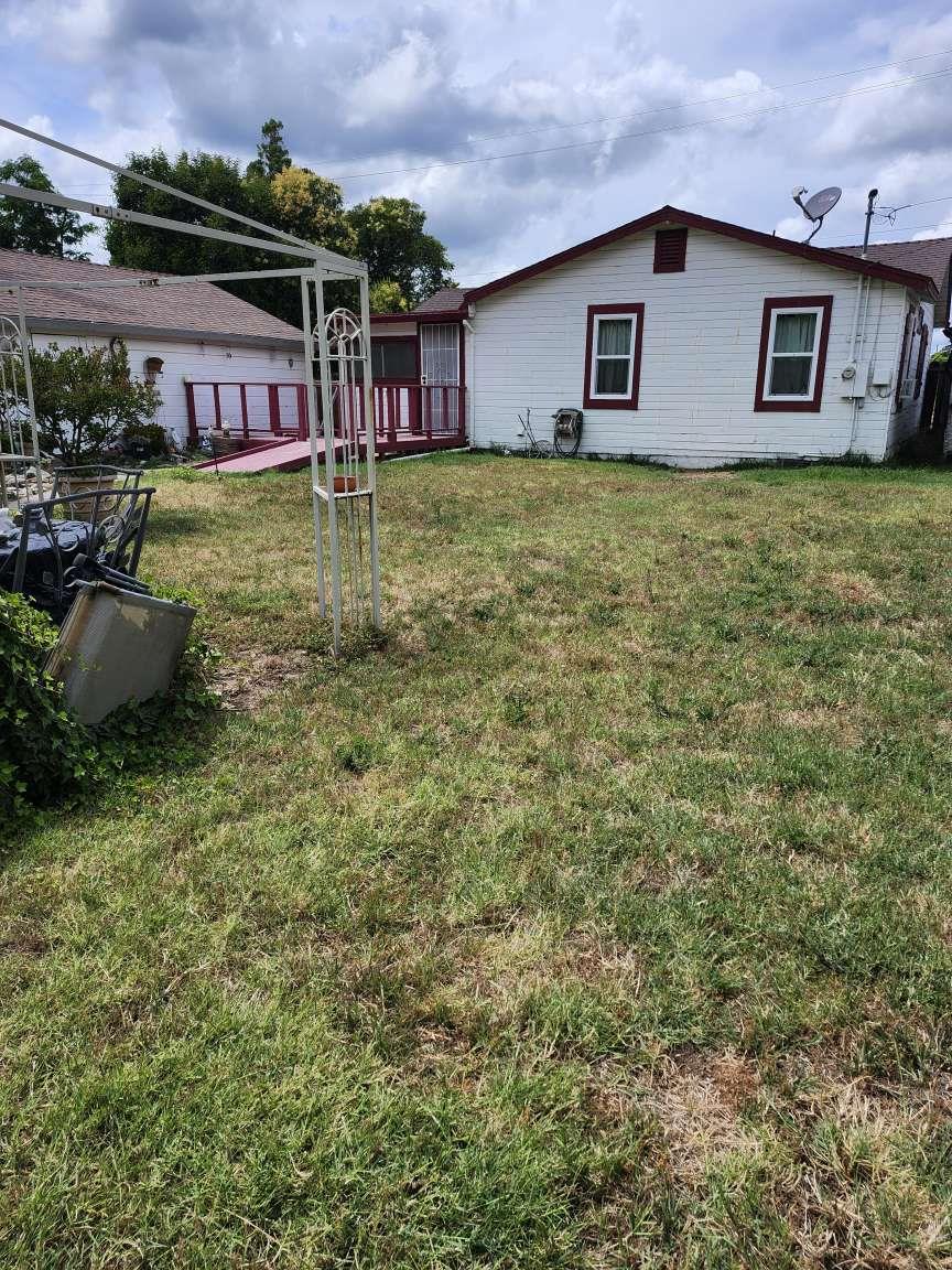 12912 Welch St, Waterford, CA 95386