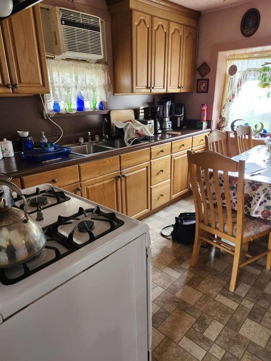 12912 Welch St, Waterford, CA 95386