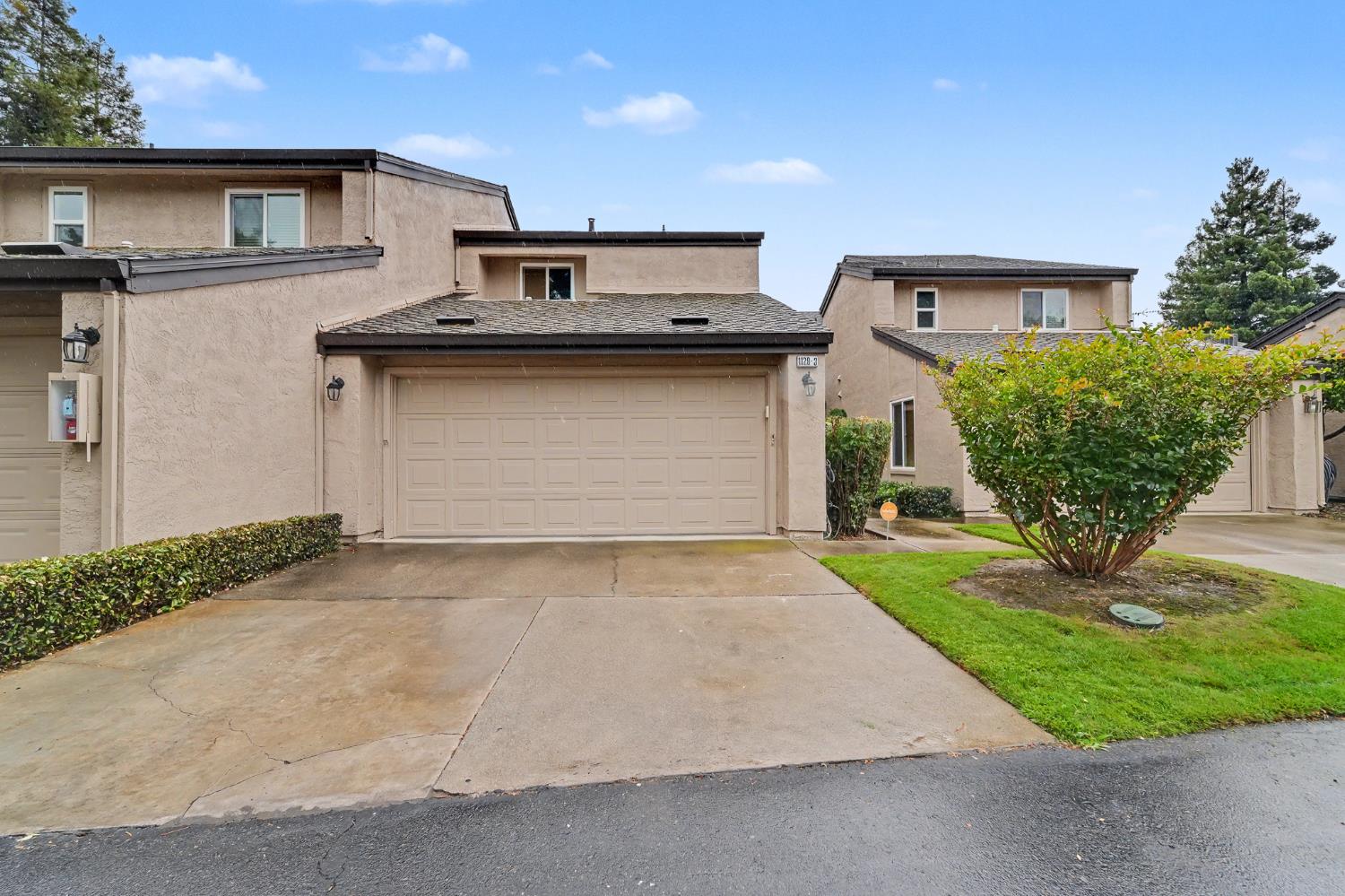 1128 Cedar Creek Dr #3, Modesto, CA 95355