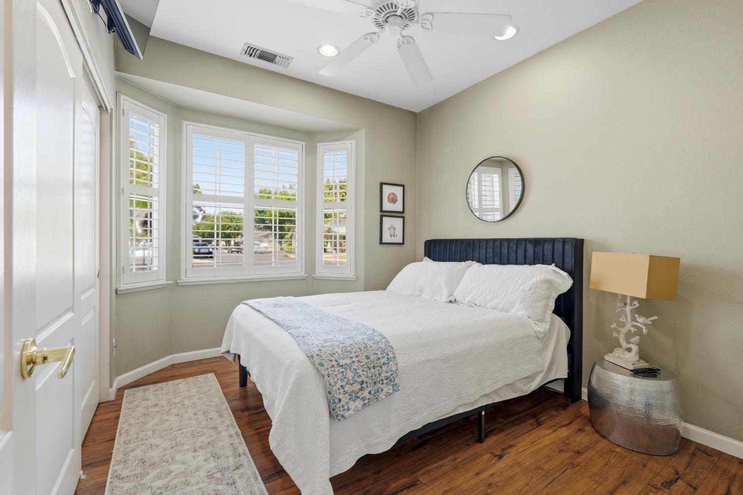 1912 Legend Dr, Modesto, CA 95357
