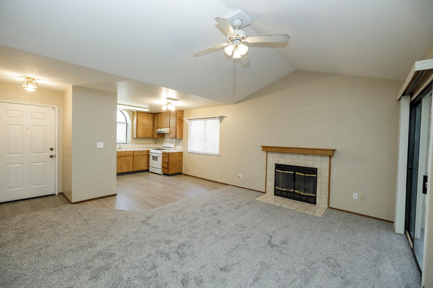 2180 Oxford Ave, Turlock, CA 95382