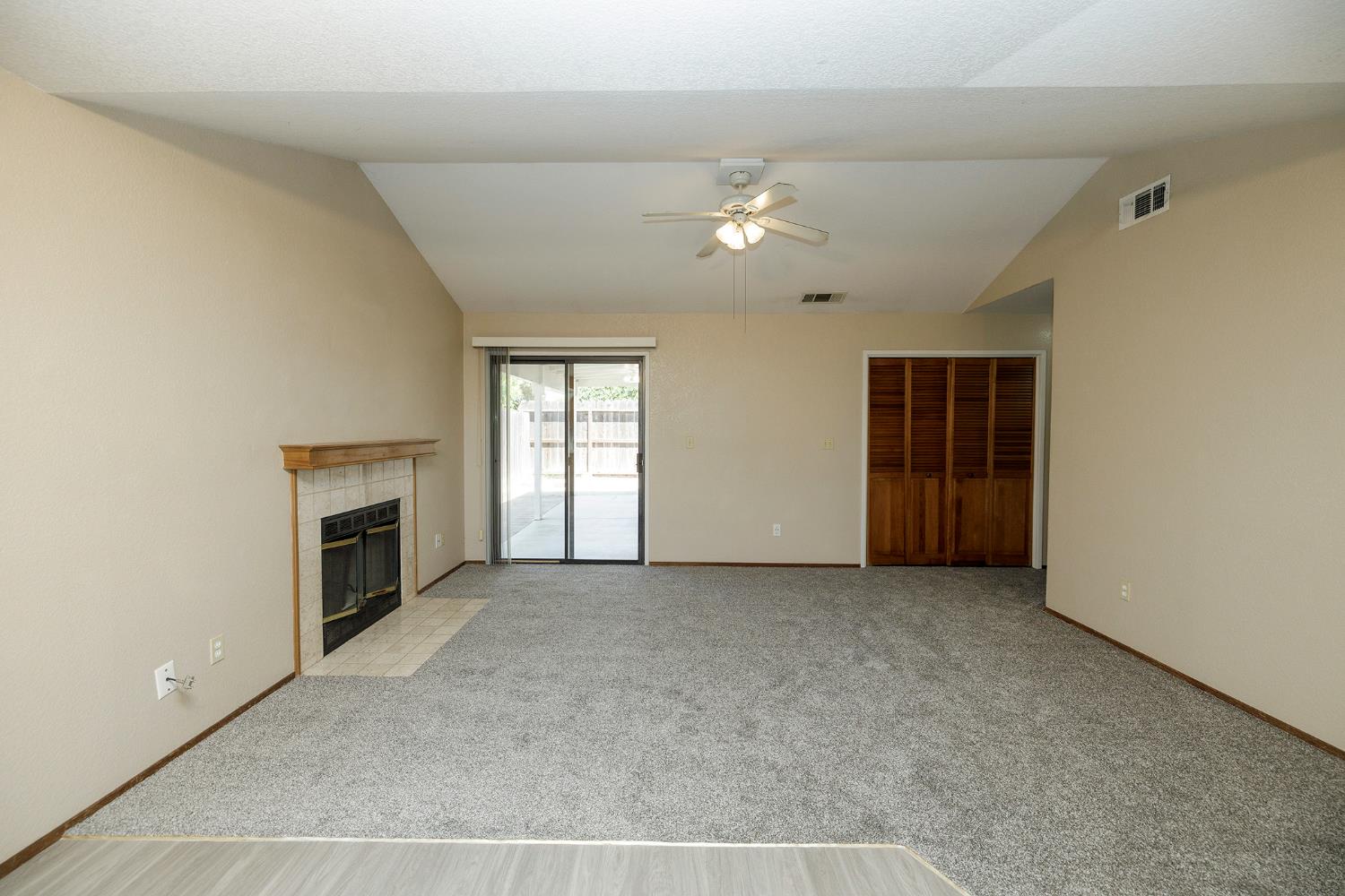 2180 Oxford Ave, Turlock, CA 95382
