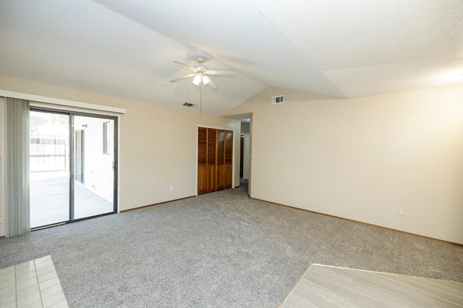2180 Oxford Ave, Turlock, CA 95382