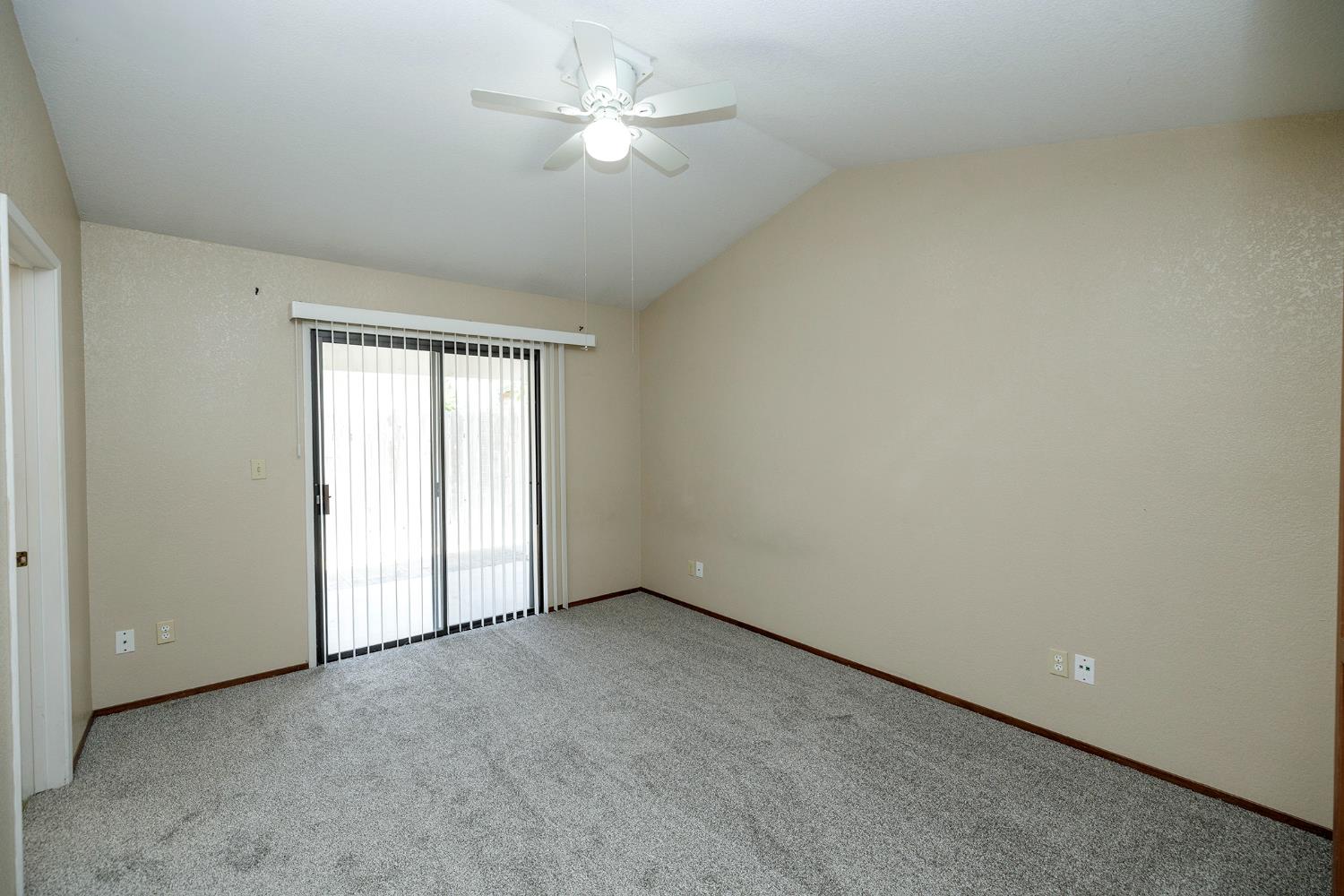 2180 Oxford Ave, Turlock, CA 95382