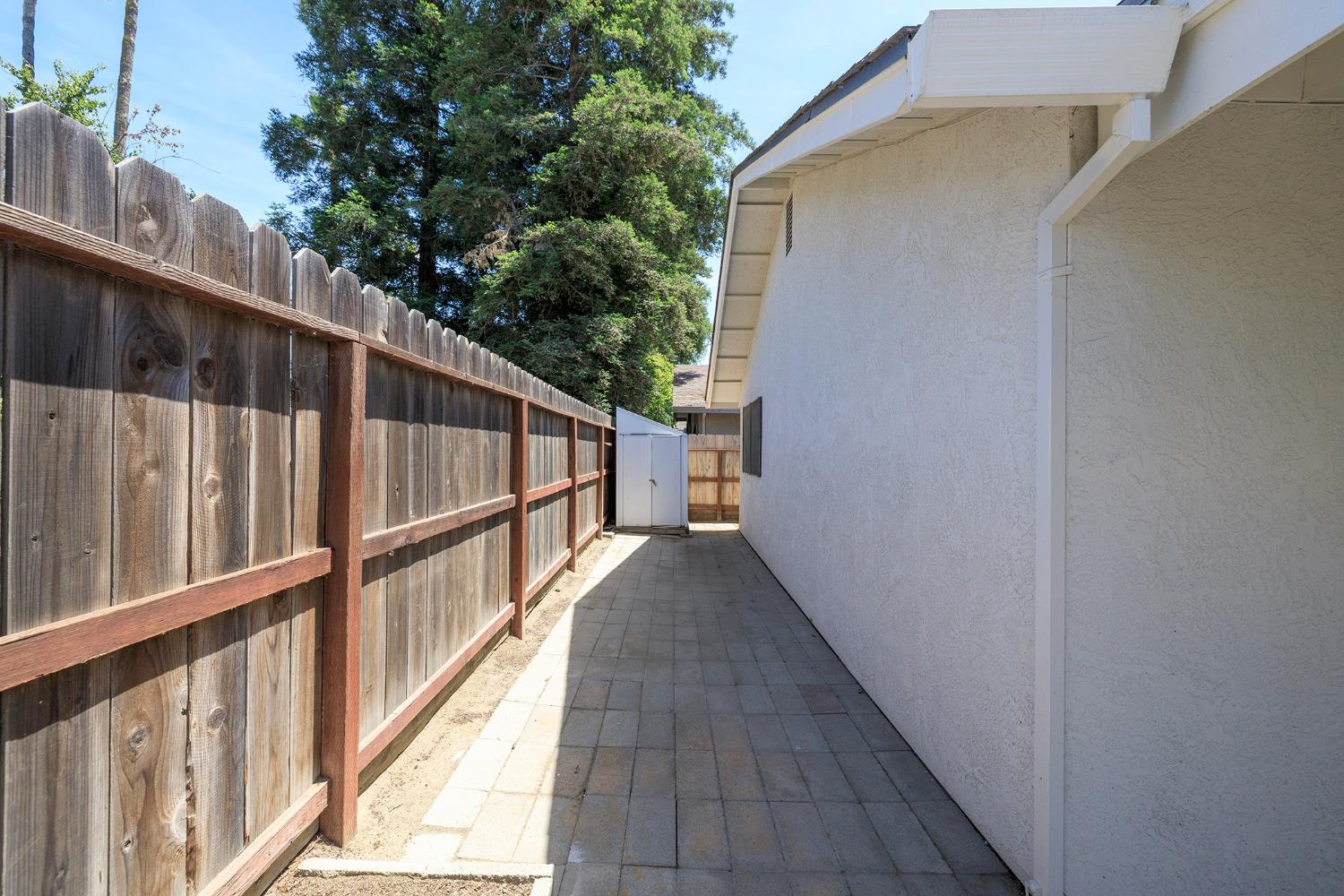 2180 Oxford Ave, Turlock, CA 95382