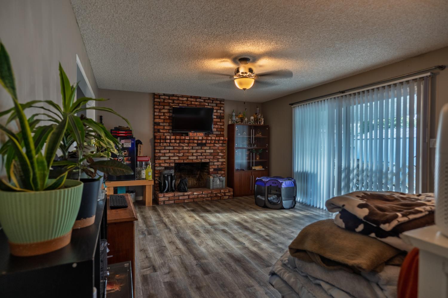 2869 Hillcrest St, Atwater, CA 95301