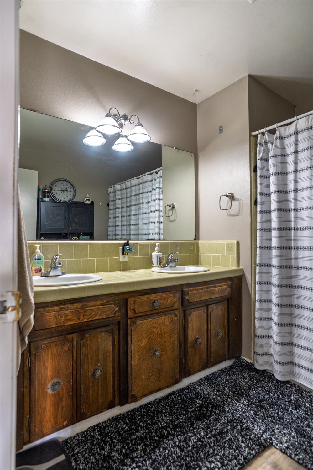 2869 Hillcrest St, Atwater, CA 95301