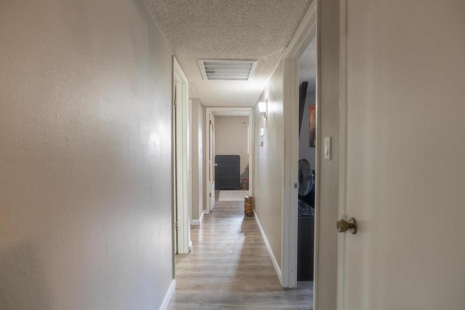 2869 Hillcrest St, Atwater, CA 95301