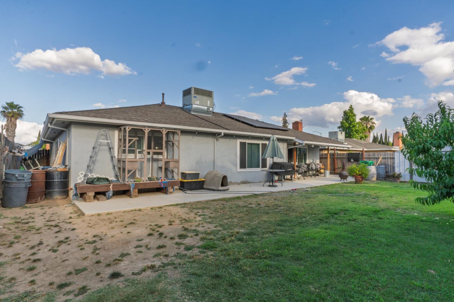 2869 Hillcrest St, Atwater, CA 95301