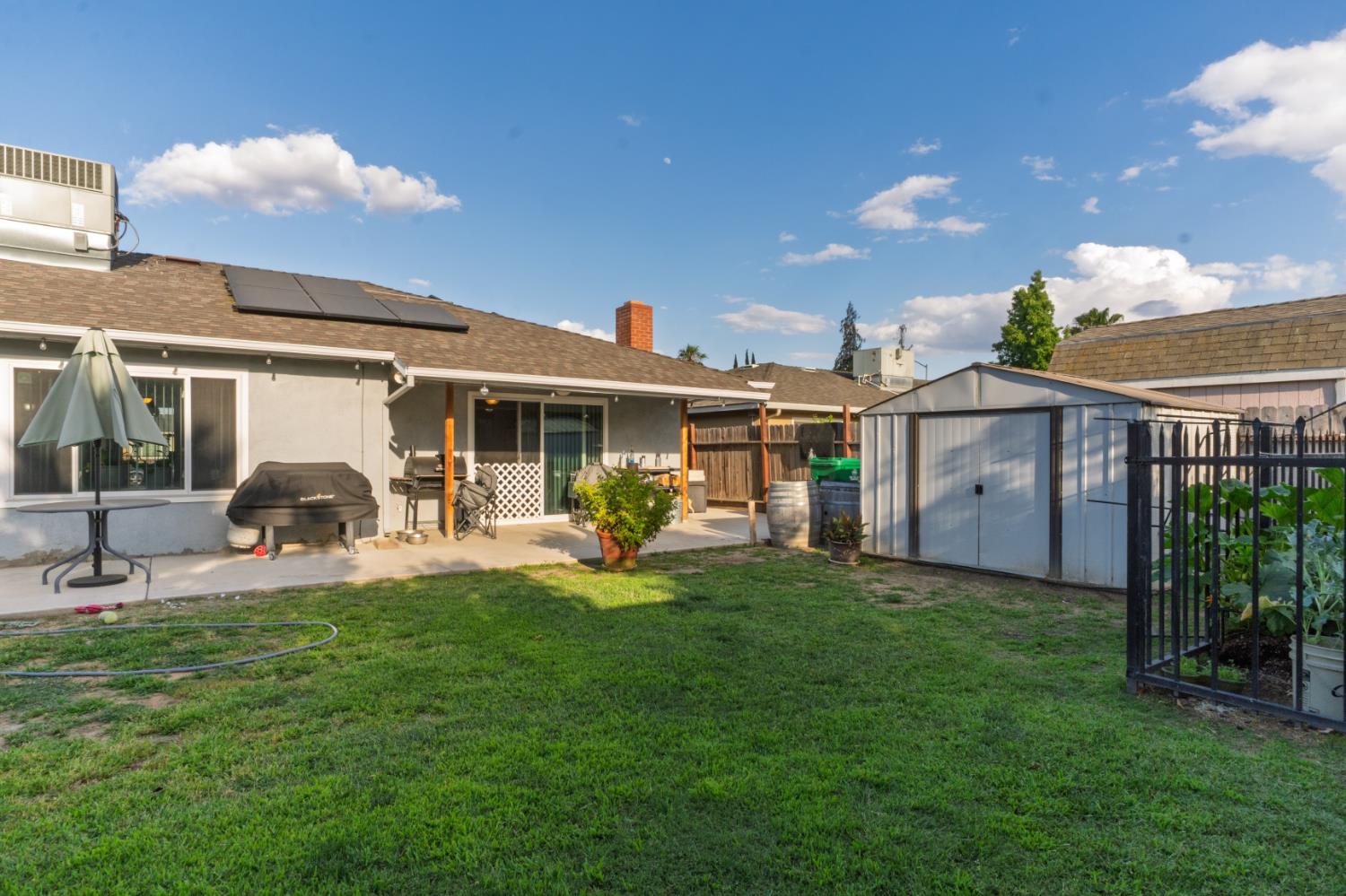 2869 Hillcrest St, Atwater, CA 95301