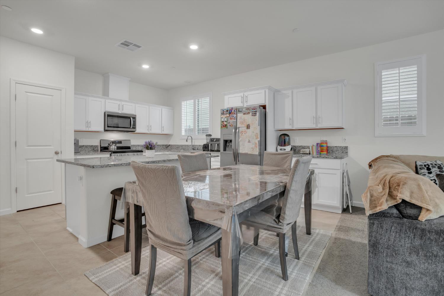 179 Sullivan Dr, Merced, CA 95348