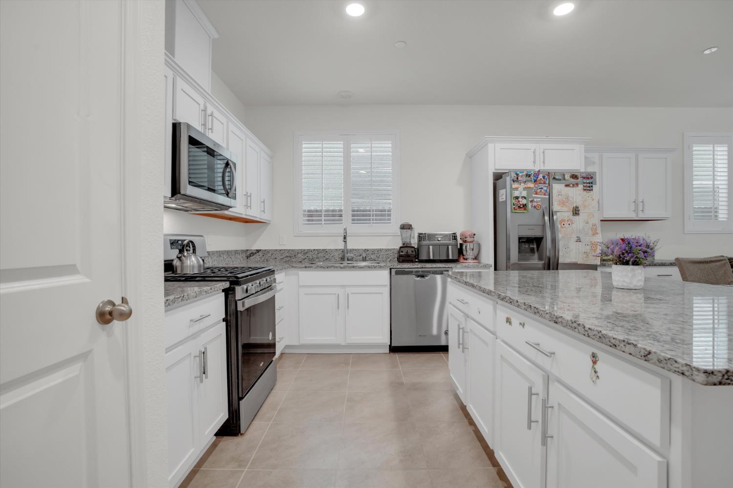 179 Sullivan Dr, Merced, CA 95348