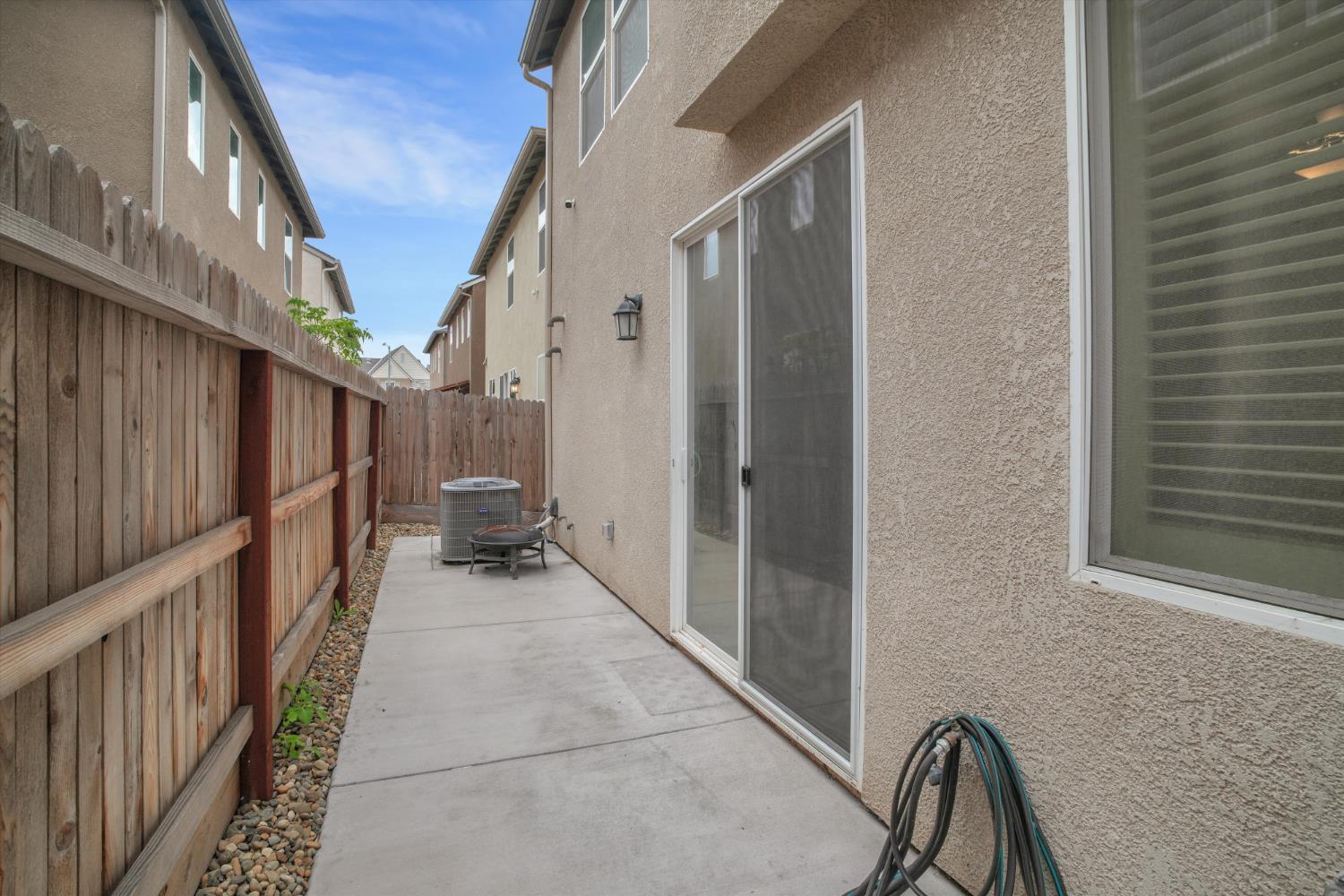 179 Sullivan Dr, Merced, CA 95348
