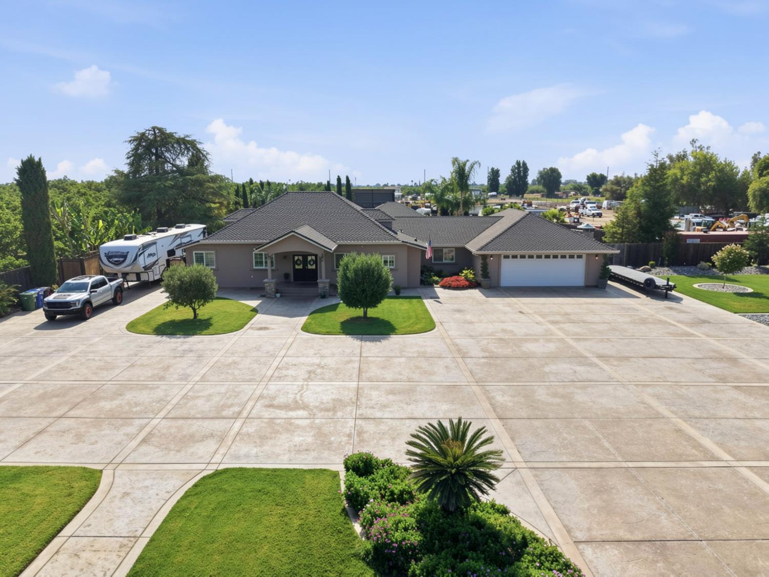 2837 Geer Rd, Hughson, CA 95326