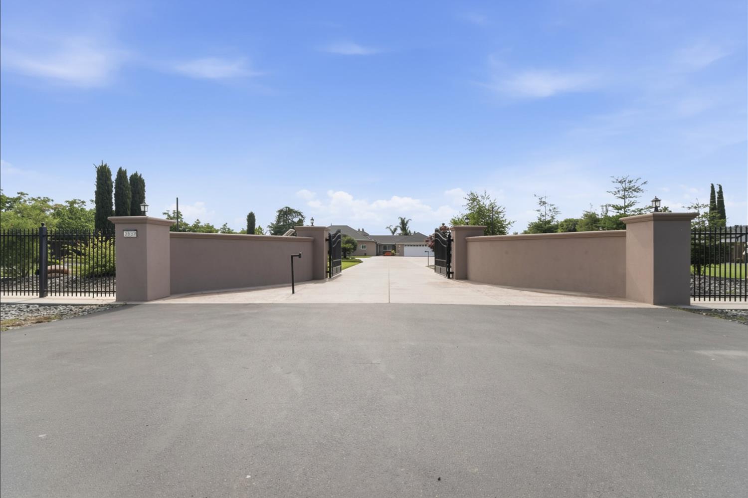 2837 Geer Rd, Hughson, CA 95326