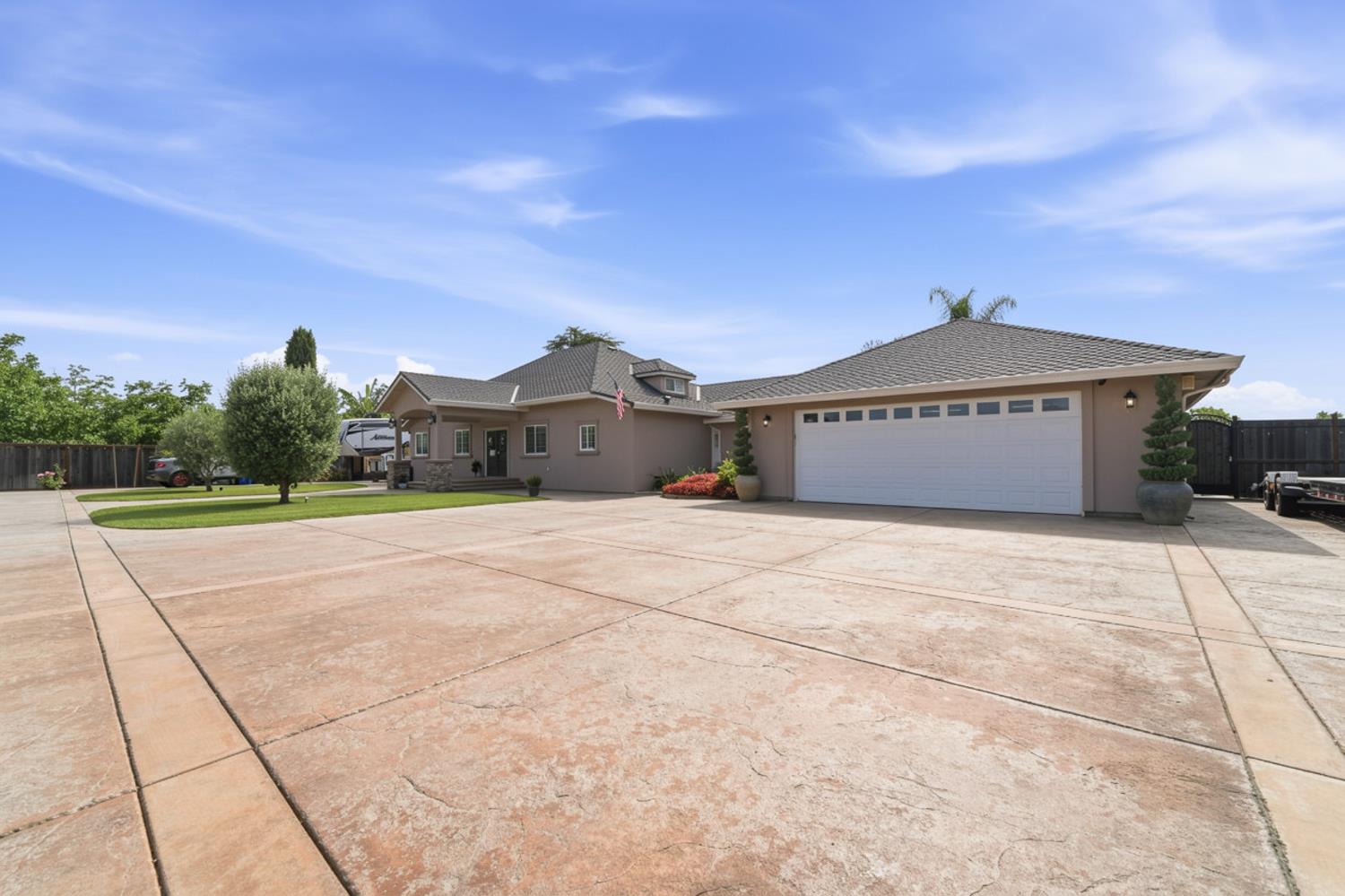 2837 Geer Rd, Hughson, CA 95326