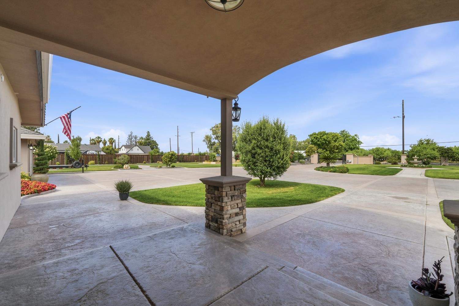 2837 Geer Rd, Hughson, CA 95326