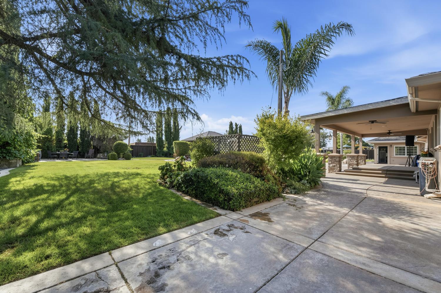 2837 Geer Rd, Hughson, CA 95326