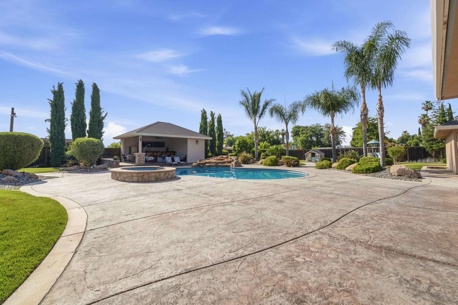 2837 Geer Rd, Hughson, CA 95326