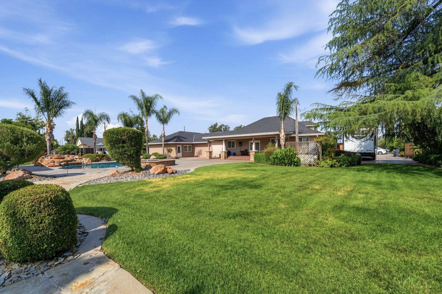 2837 Geer Rd, Hughson, CA 95326