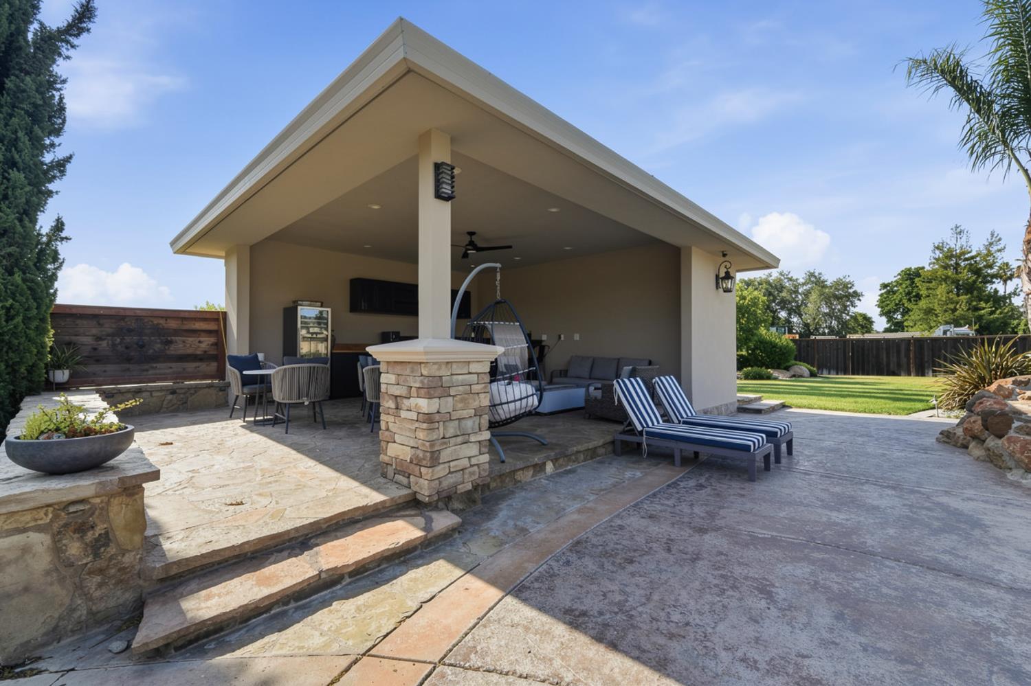 2837 Geer Rd, Hughson, CA 95326