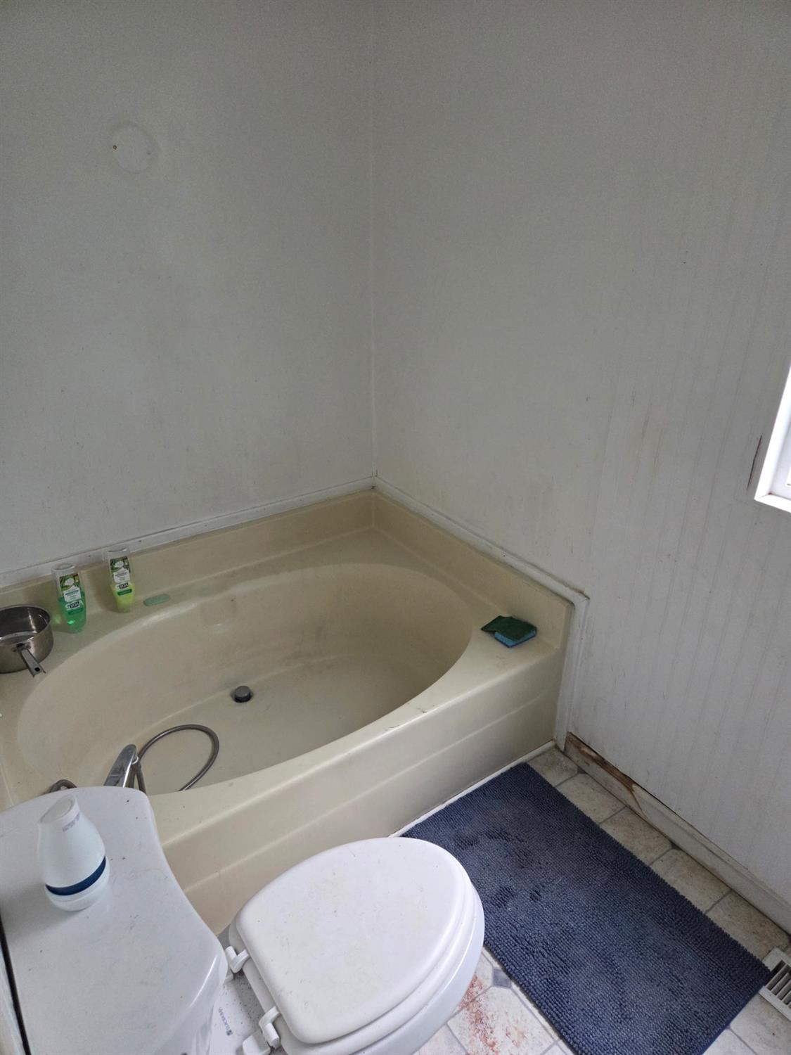 4399 Alicella Ct #2, Manteca, CA 95337