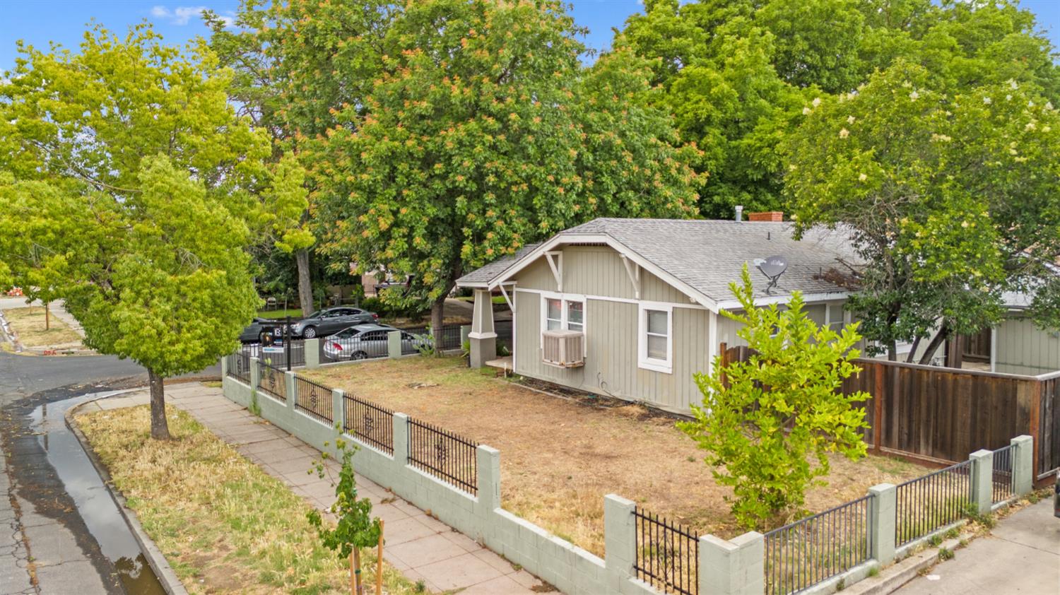 221 ALTURAS, Modesto, CA 95351